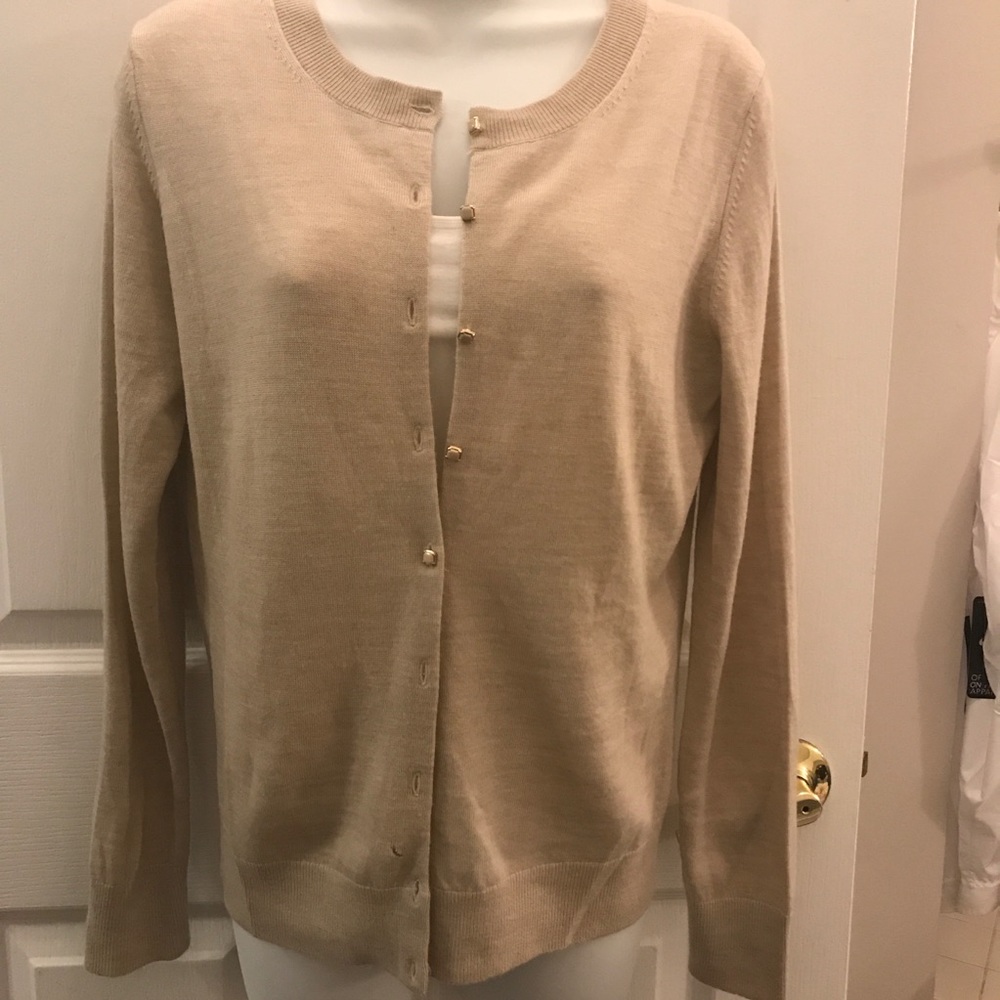 2/$12🔥 Banana Republic Factory Tan Cardigan, Med